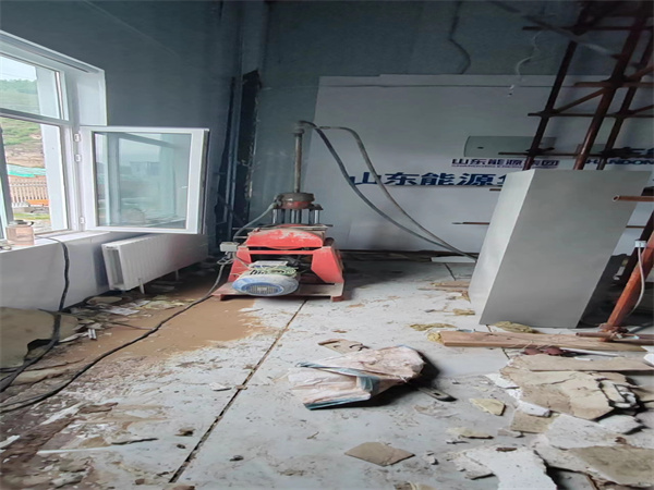 长洲地基基础下沉墙体裂缝加固注浆顶升施工